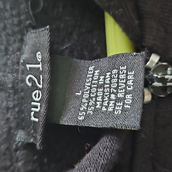 Rue21 Angel Wings Faith Zip-Up Hoodie - Picture 3 of 4